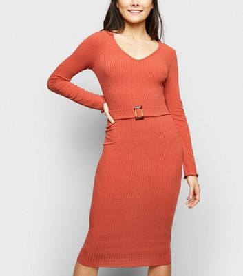 Red Maxi Dress with Sleeves